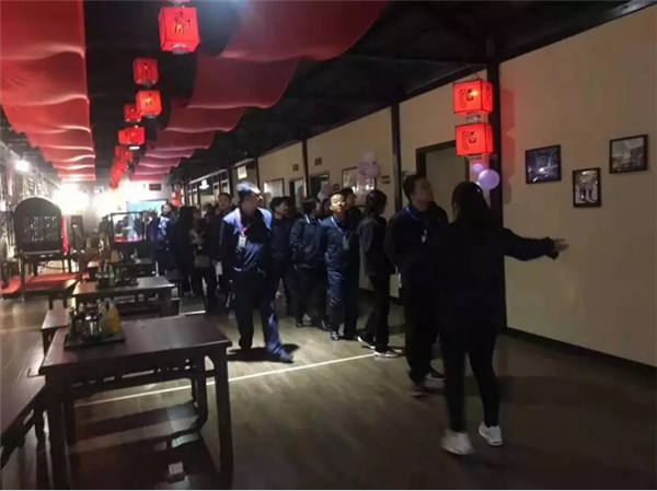 雙十一_酒_任性！全場半價，西安這家店也是拼了！211.jpg